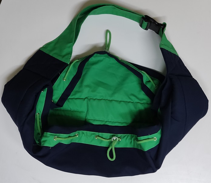 Baby carrier navy blue and green