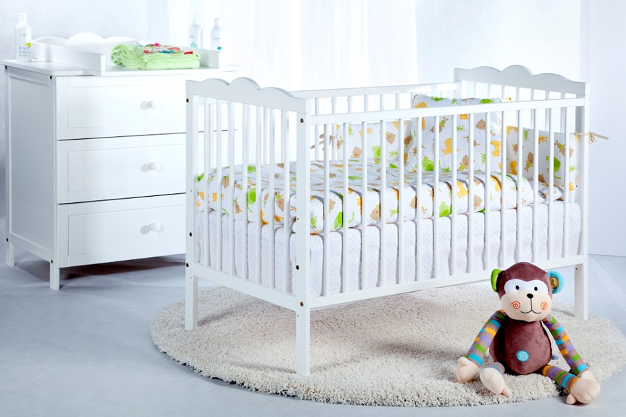Klupś Oliver baby room (crib 120x60cm + chest with changing table) white