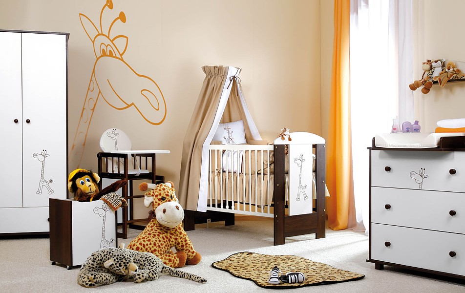 Klupś Safari Little Giraffe Babyzimmer (Babybett 120x60 + Wickelkommode + Kleiderschrank) weiß-nuss