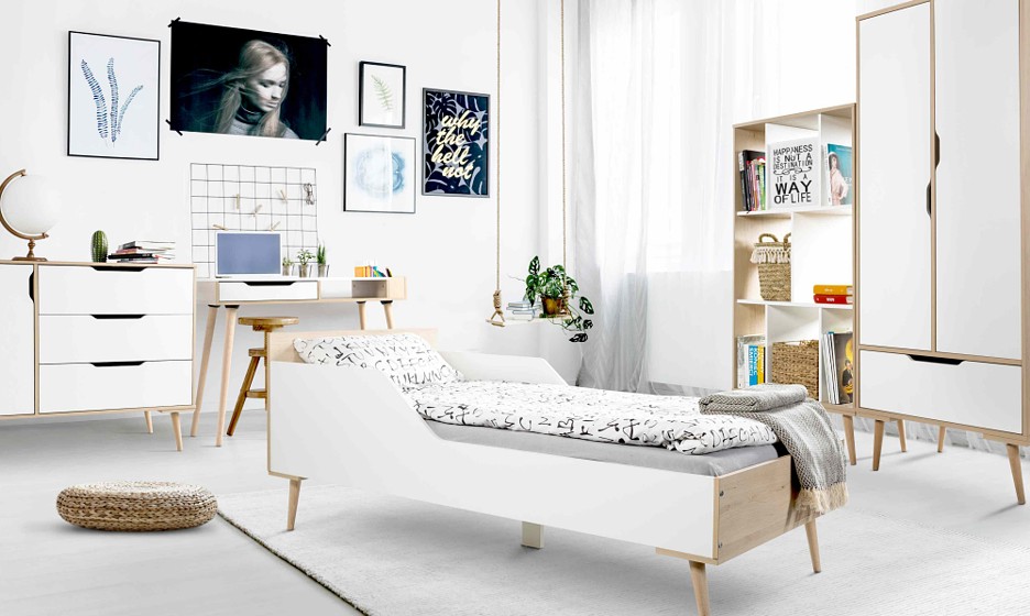 LittleSky by Klupś Sofie ( 180x80 bed + 2 door wardrobe + bookcase + chest of drawers + desk + bedside table )